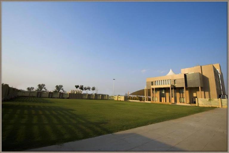The Celestial Park, Bhopal Hotell Exteriör bild